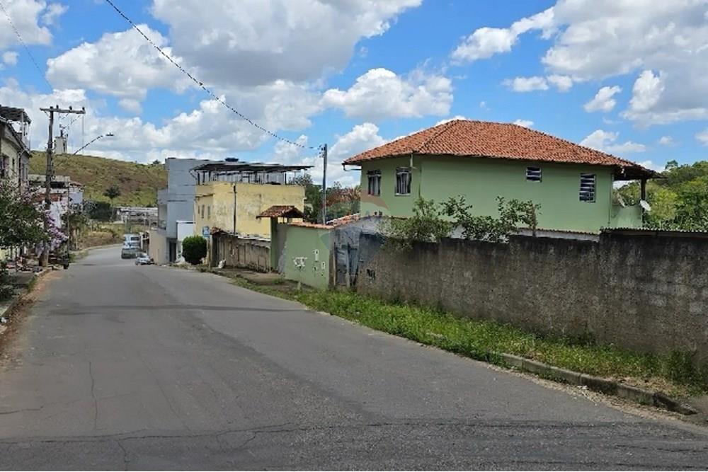 Sobrado - Venda - Juiz de Fora , Minas Gerais - 2.JPG - 860231001-204