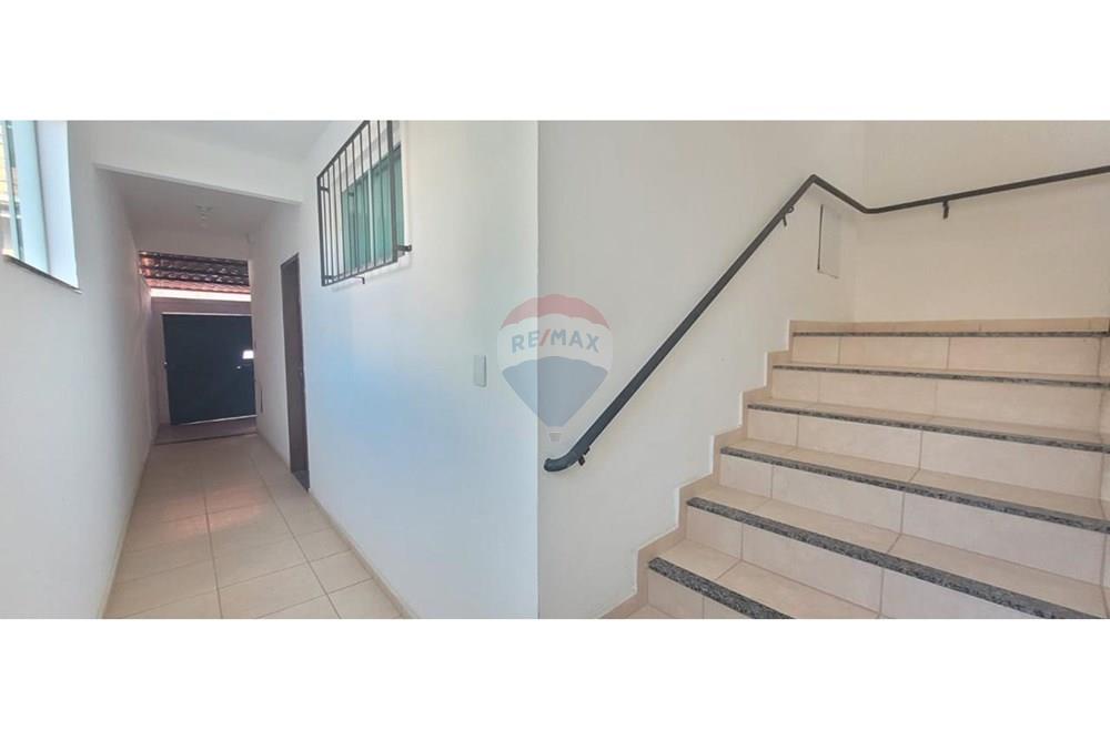 Cobertura - Alugar - Juiz de Fora , Minas Gerais - WhatsApp Image 2025-04-16 at 15.46.33 (3).jpeg - Saguão - 860241073-88