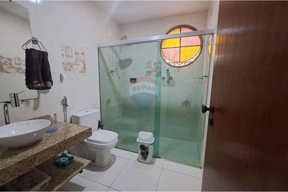 Casa - Venda - Juiz de Fora , Minas Gerais - WhatsApp Image 2025-06-10 at 18.30.28 (4).jpeg - Banheiro - 860241100-30