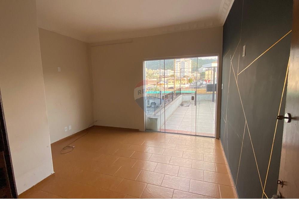 Casa Comercial - Alugar - Juiz de Fora , Minas Gerais - WhatsApp Image 2025-05-23 at 18.14.18 (1).jpeg - 860431056-42