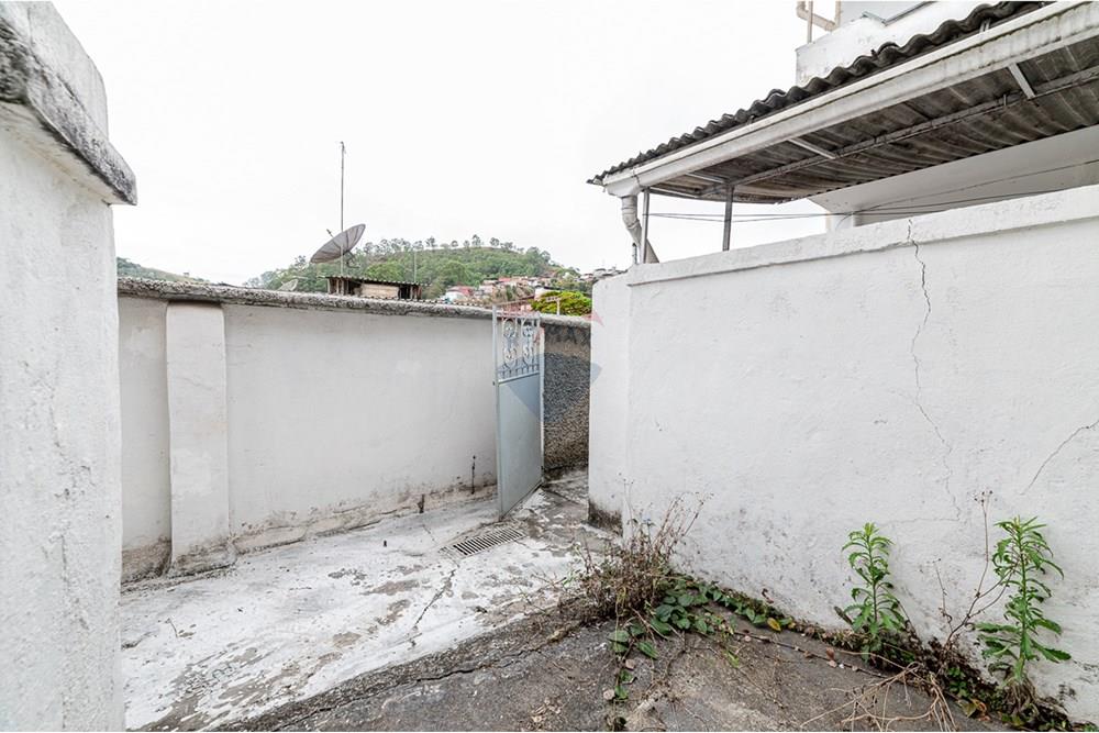Casa - Venda - Juiz de Fora , Minas Gerais - michaelseed photo_VITURINO BRAGA-66 (1).jpg - Área de serviço - 860211017-82