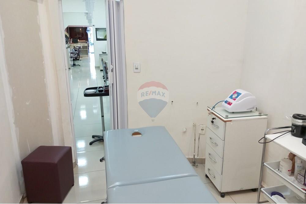 Ponto Comercial/ Loja - Venda - Juiz de Fora , Minas Gerais - IMG_20250414_121910.jpg - Sala - 860321026-26