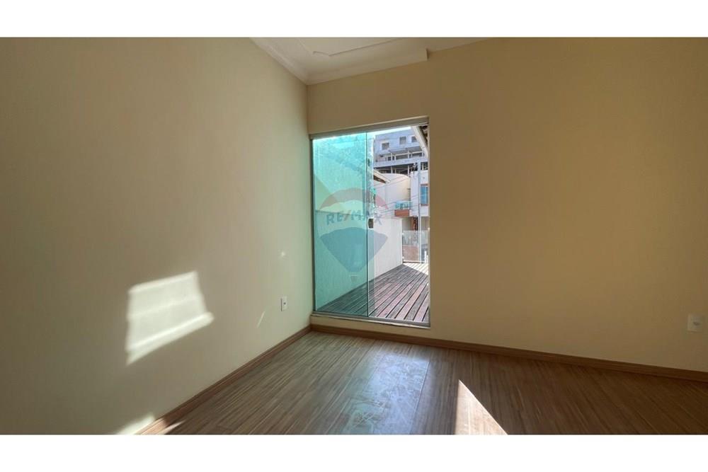 Casa de Condomínio - Alugar - Juiz de Fora , Minas Gerais - WhatsApp Image 2025-05-29 at 17.00.15 (43).jpeg - Quarto - 860381054-1