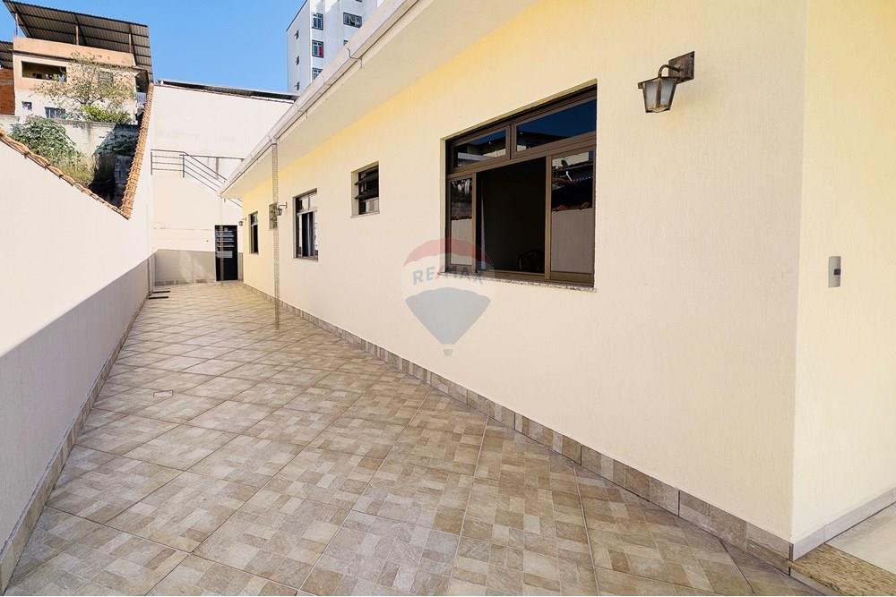 Casa - Venda - Juiz de Fora , Minas Gerais - CASA-8.jpg - Quintal - 860211123-10