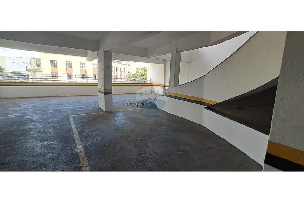 Ponto Comercial/ Loja - Venda - Juiz de Fora , Minas Gerais - 20250227_111004.jpg - Garagem - 860431055-3