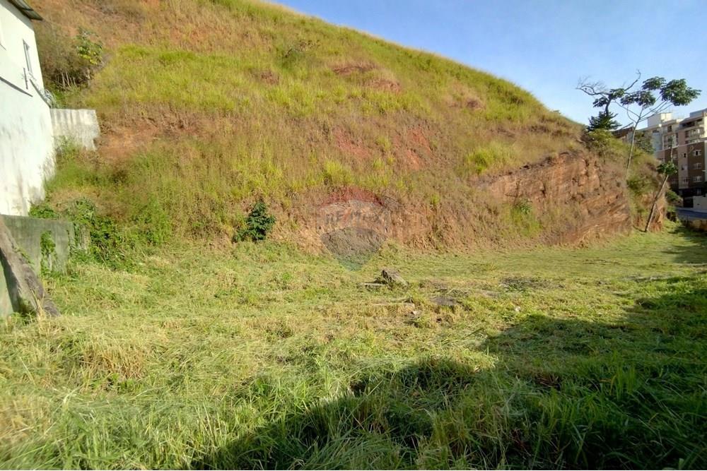 Kommerciel - Jord - Juiz de Fora , Minas Gerais - BR - 503275422_10036200439750043_1069307103029120080_n.jpg - 860301018-215