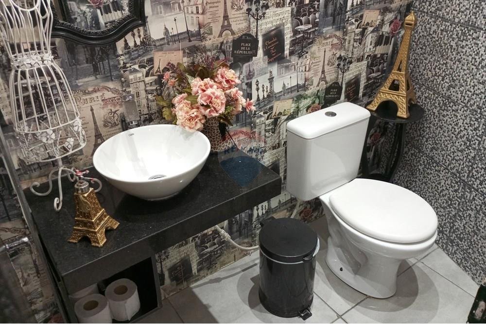 Ponto Comercial/ Loja - Venda - Juiz de Fora , Minas Gerais - IMG_20250414_121824.jpg - Banheiro - 860321026-26