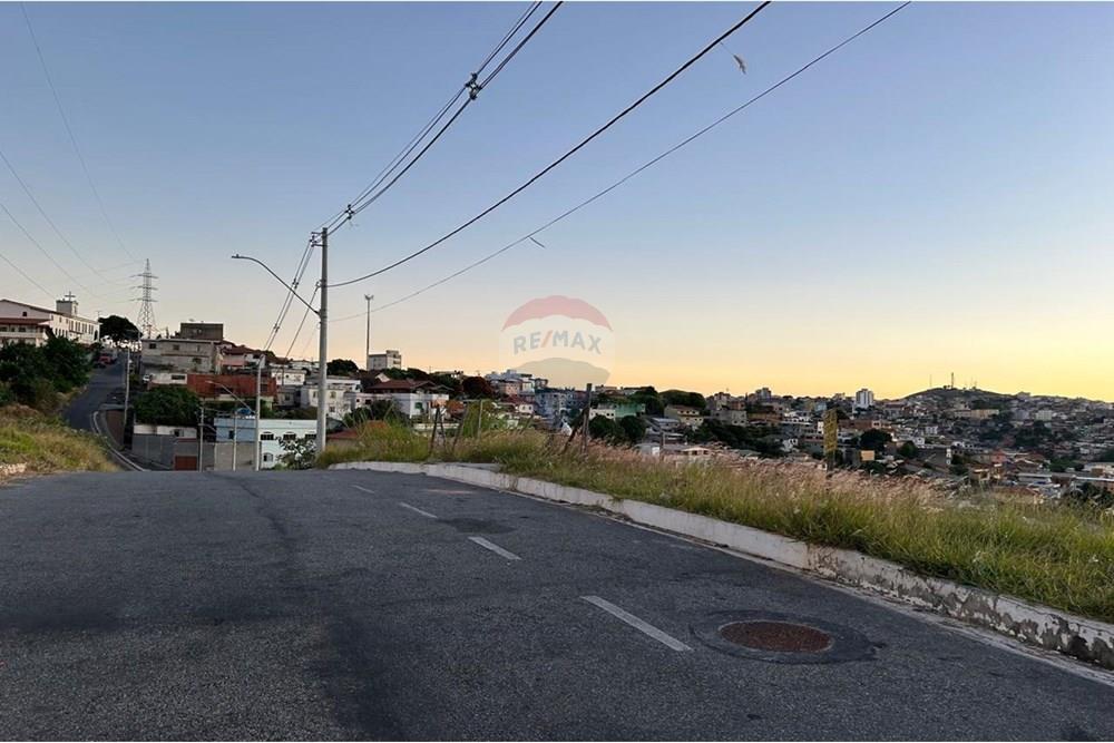 Terreno - Venda - Barbacena , Minas Gerais - Lote 14.jpg - 860391035-1