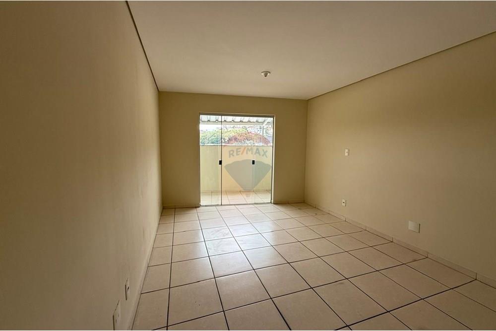 Kitnet - Venda - Juiz de Fora , Minas Gerais - Imagem do WhatsApp de 2025-09-24 à(s) 15.26.52_35bcff53.jpg - Quarto de família - 860211097-57