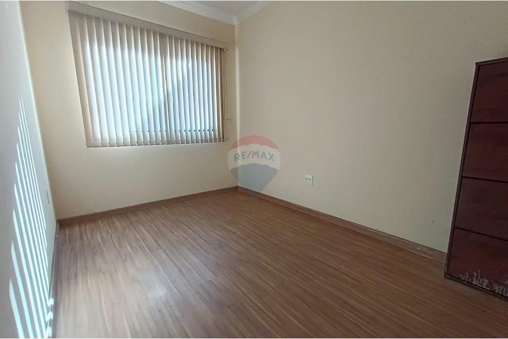 Casa - Venda - Conselheiro Lafaiete , Minas Gerais - e92a15ab-d254-4175-acb2-ae0f2dfa8aad.jpg - 860421022-146