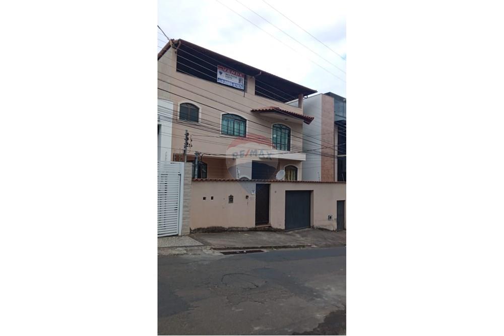 Casa - Venda - Juiz de Fora , Minas Gerais - IMG-20251028-WA0116(2).jpg - 860241114-51
