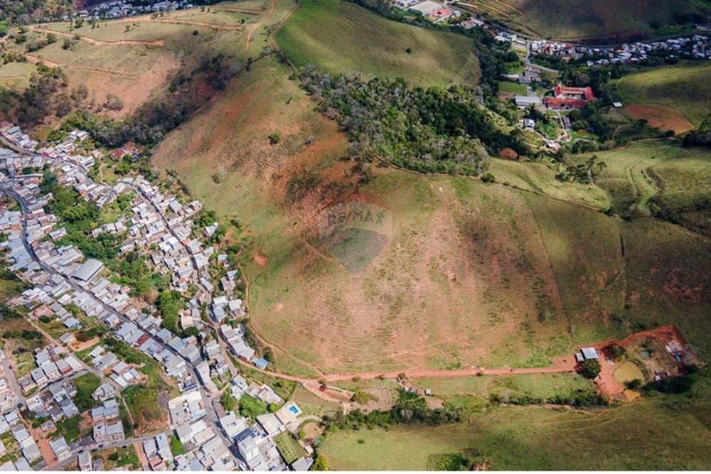 Terreno - Venda - Santos Dumont , Minas Gerais - WhatsApp Image 2025-11-04 at 20.00.41 (3).jpeg - 860281098-59