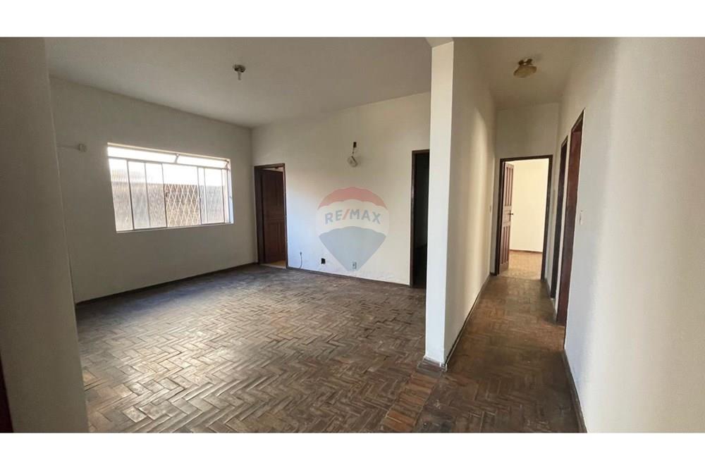 Casa - Venda - Juiz de Fora , Minas Gerais - WhatsApp Image 2025-06-23 at 09.01.13 (31).jpeg - Sala de jantar - 860381054-4