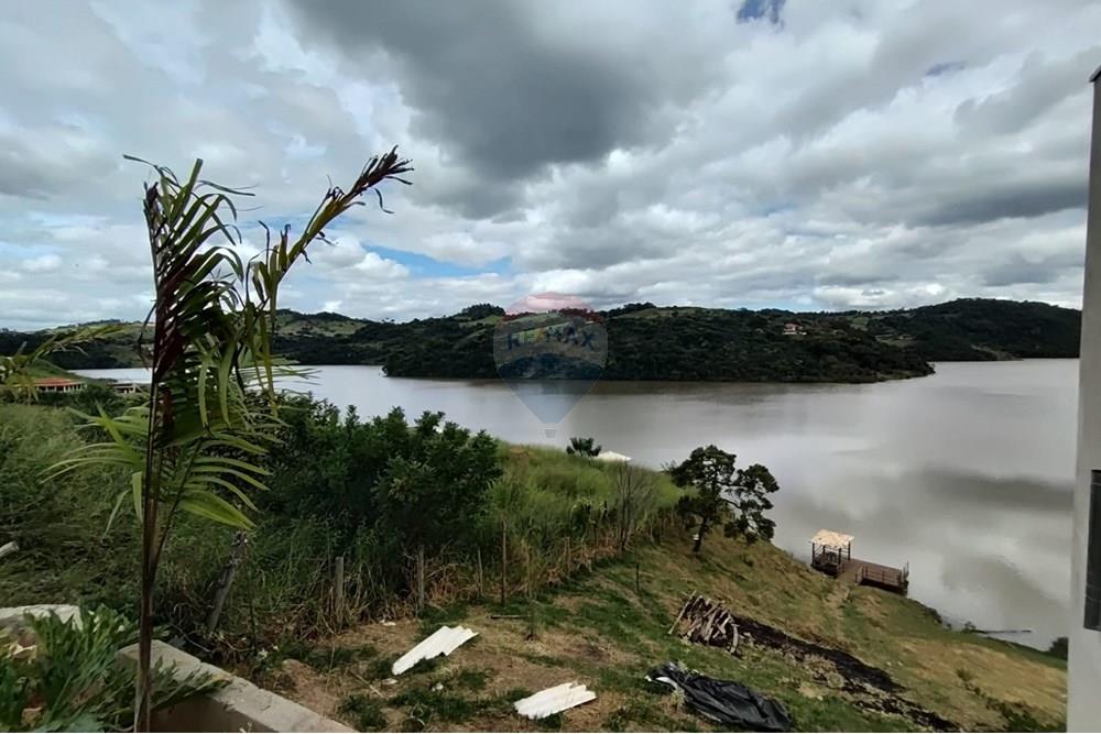 Casa - Venda - Bom Sucesso , Minas Gerais - FAZENDA PEDRA NEGRA 8.jpg - Garagem - 860471037-4
