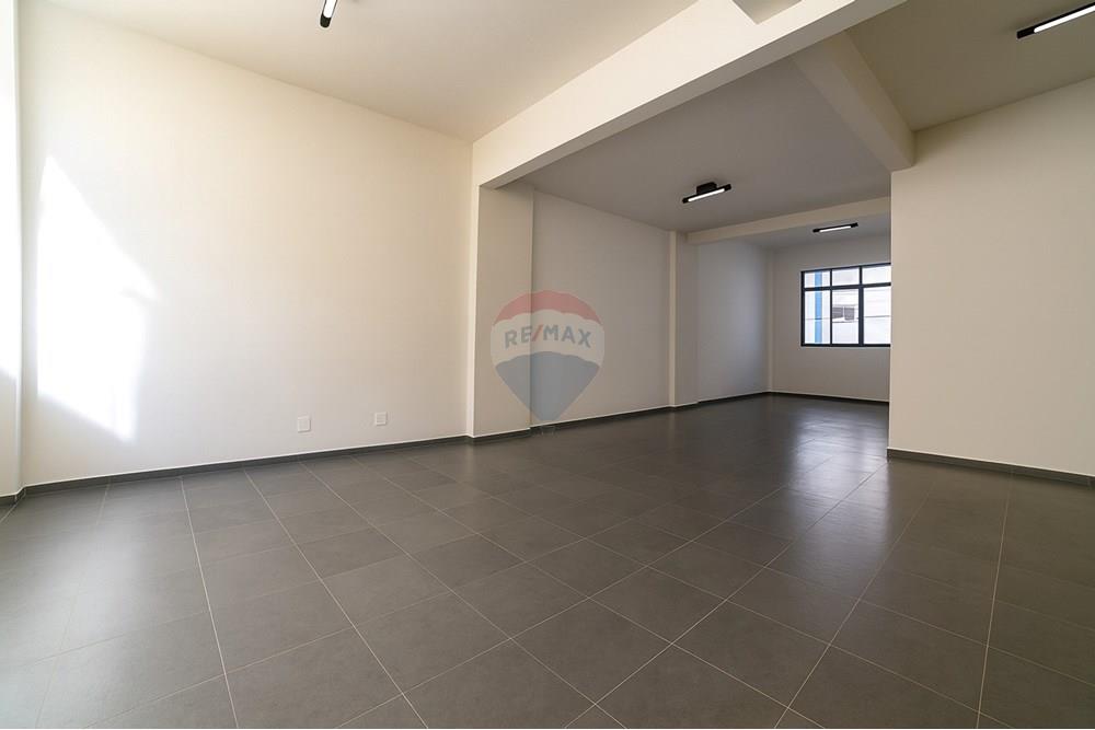 Apartamento - Venda - Juiz de Fora , Minas Gerais - Sala minimalista iluminada naturalmente-convertido-de-png.jpeg - 860431007-385