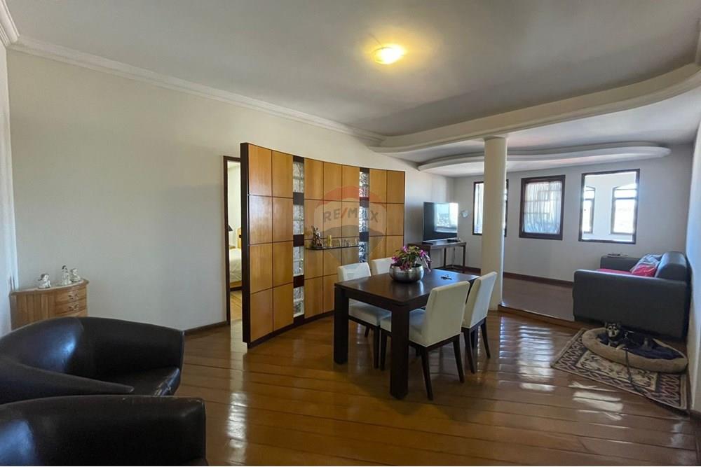 Casa - Venda - Conselheiro Lafaiete , Minas Gerais - WhatsApp Image 2025-05-22 at 13.48.06 (1).jpeg - 860421029-7