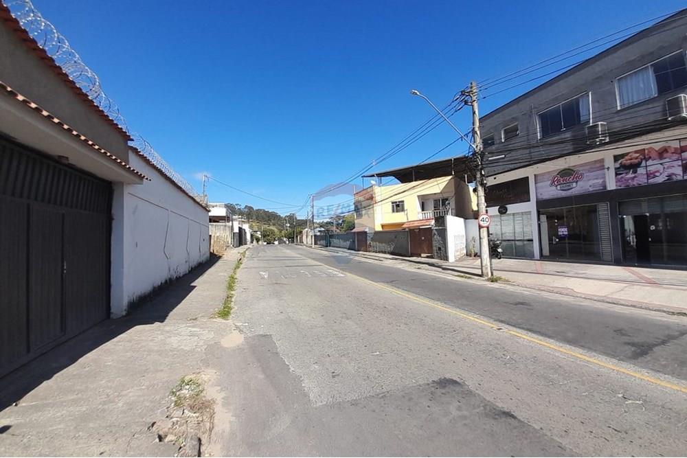 Ponto Comercial/ Loja - Alugar - Juiz de Fora , Minas Gerais - WhatsApp Image 2025-08-06 at 12.17.37 (2).jpeg - Fachada - 860381043-92