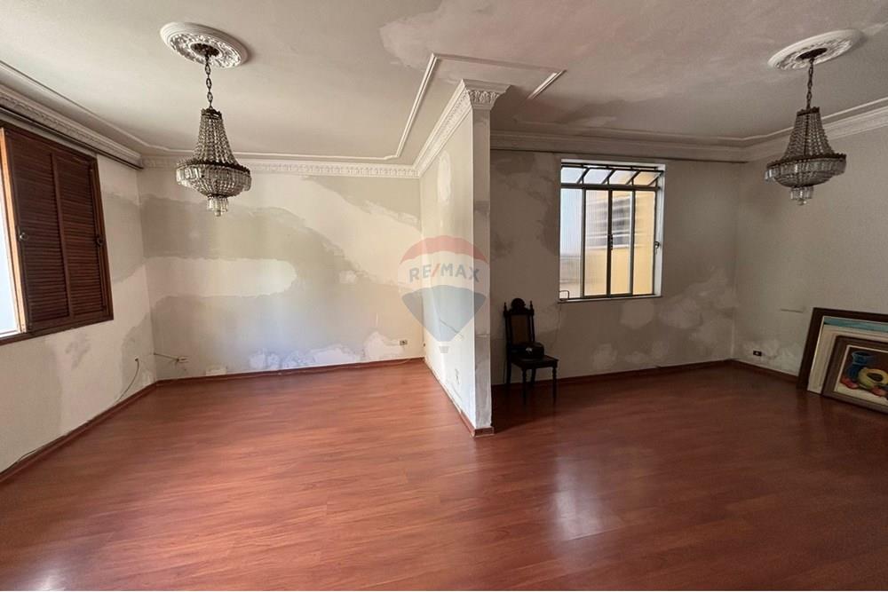 Casa Comercial - Alugar - Juiz de Fora , Minas Gerais - WhatsApp Image 2025-10-28 at 09.48.00 (2).jpeg - 860301009-499