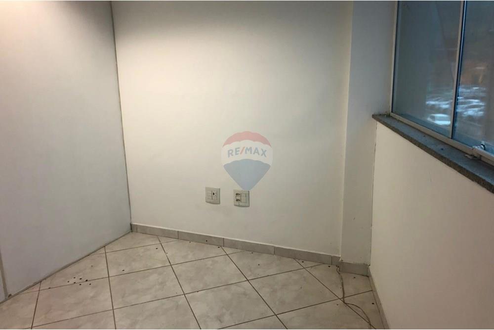 Ponto Comercial/ Loja - Alugar - Juiz de Fora , Minas Gerais - WhatsApp Image 2025-03-12 at 17.20.18 (3).jpeg - 860301015-165