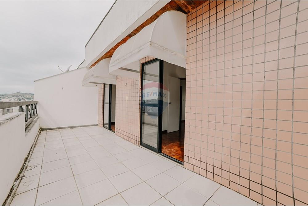 Cobertura - Venda - Juiz de Fora , Minas Gerais - michaelseed photo_20250213-225.jpg - Varanda - 860211077-173