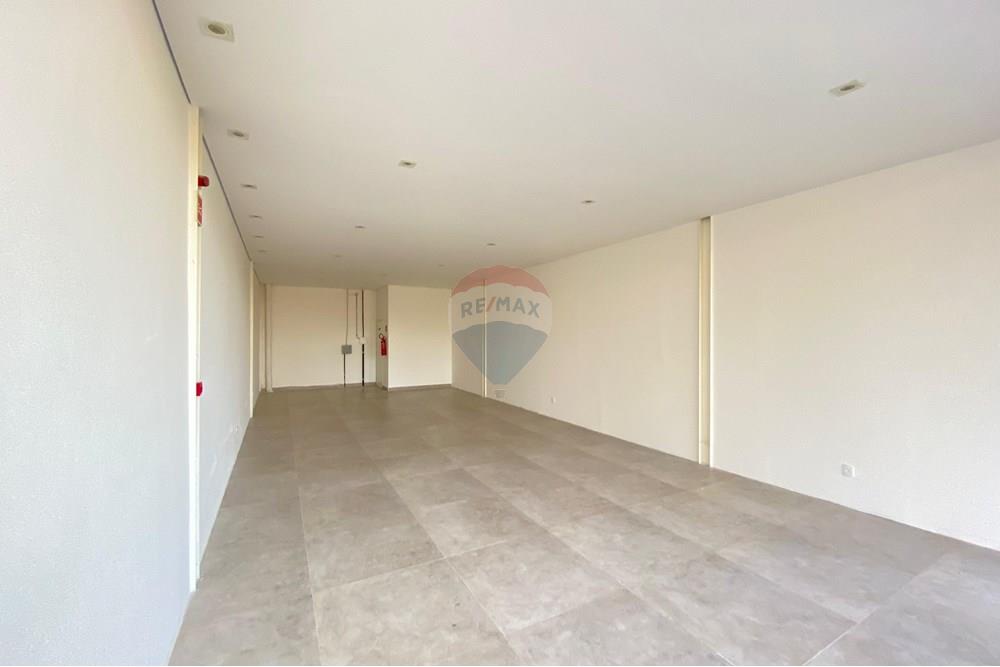 Ponto Comercial/ Loja - Alugar - Juiz de Fora , Minas Gerais - IMG-20250908-WA0004.jpg - Sala - 860431071-1