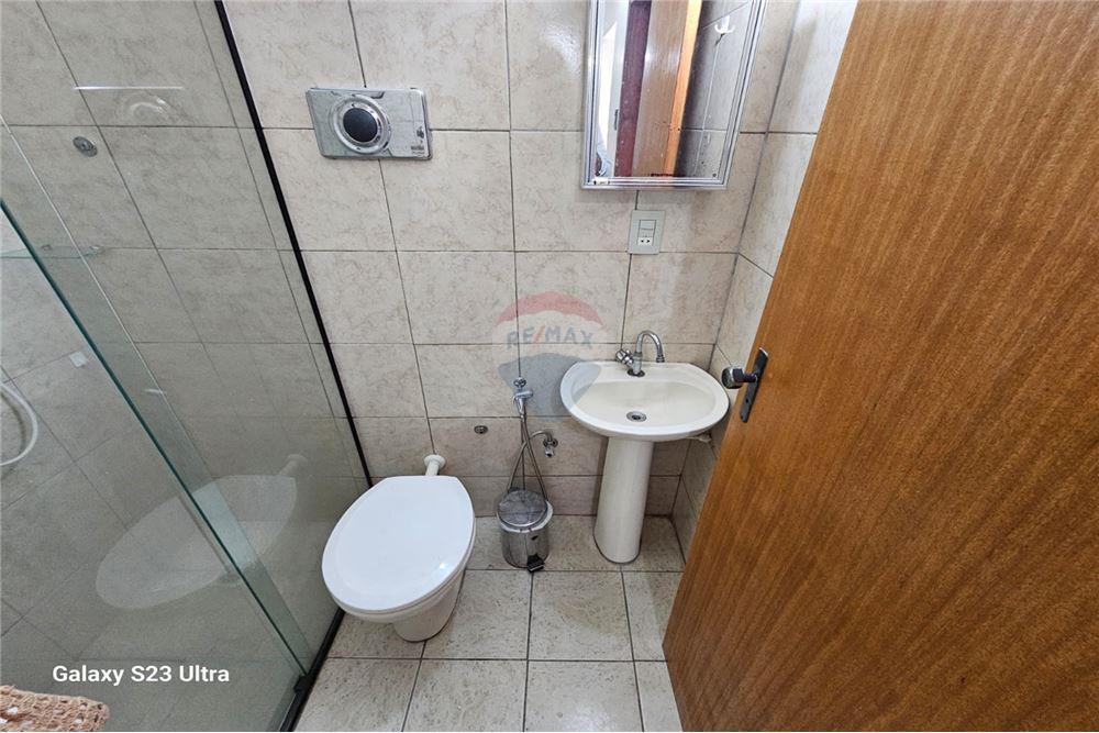 Casa - Venda - Juiz de Fora , Minas Gerais - Banheiro social - 1º pavimento - Banheiro - 860231013-51