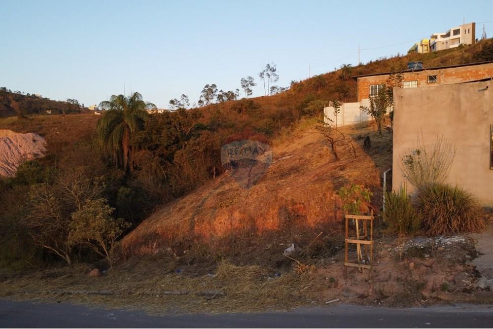 Terreno - Venda - Conselheiro Lafaiete , Minas Gerais - WhatsApp Image 2025-02-25 at 15.46.06.jpeg - 860421029-32