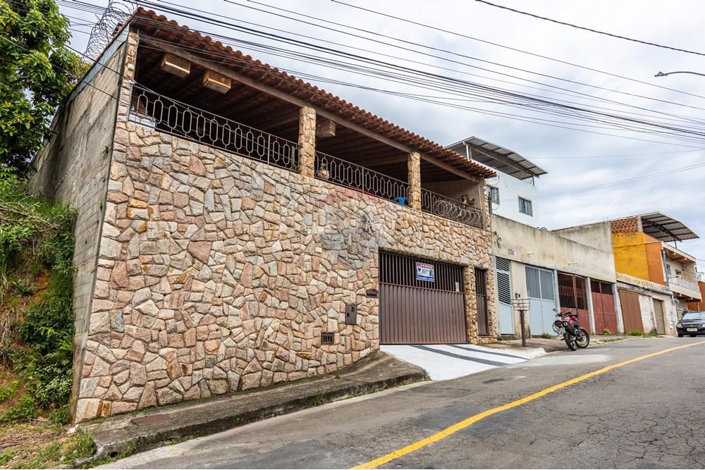 Casa - Venda - Juiz de Fora , Minas Gerais - FOTOIMOB-32.jpg - 860241114-21