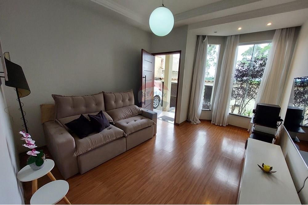 Casa - Venda - Juiz de Fora , Minas Gerais - WhatsApp Image 2025-01-15 at 12.05.04 (1).jpeg - Sala - 860241100-37