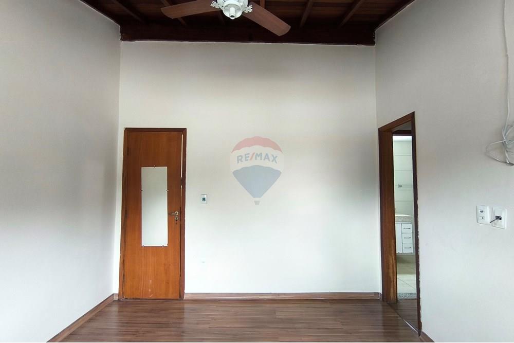 Casa - Venda - Juiz de Fora , Minas Gerais - 1000375403.jpg - 860321017-159