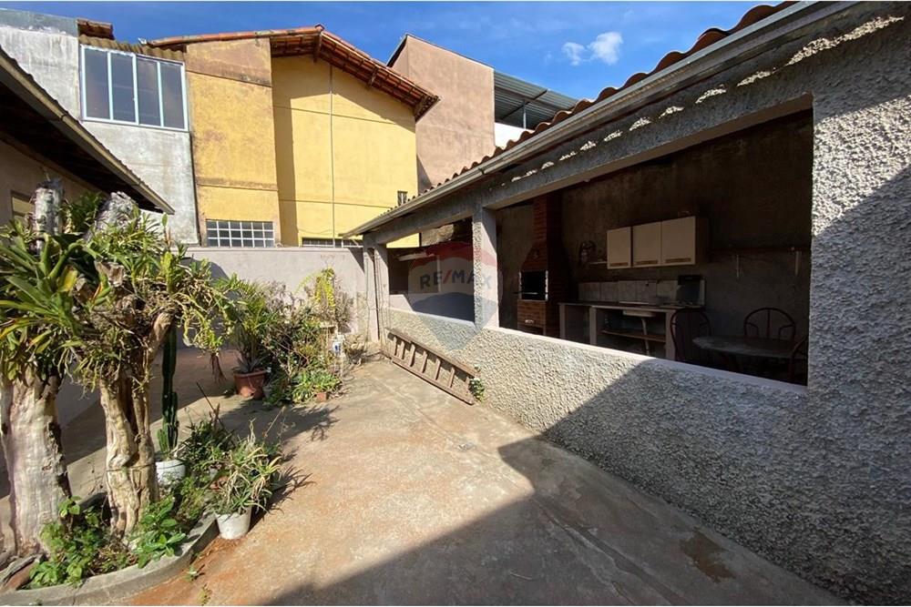 Casa - Alugar - Juiz de Fora , Minas Gerais - Área externa fundos 2.jpeg - 860271015-22