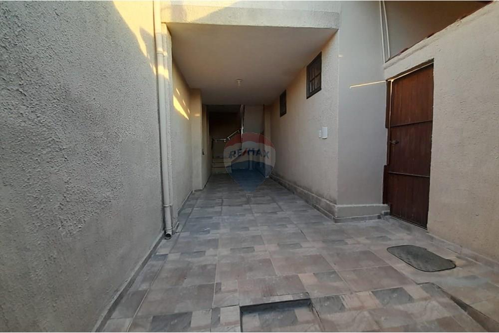 Casa - Alugar - Juiz de Fora , Minas Gerais - WhatsApp Image 2025-07-23 at 17.30.10.jpeg - Garagem - 860381043-87