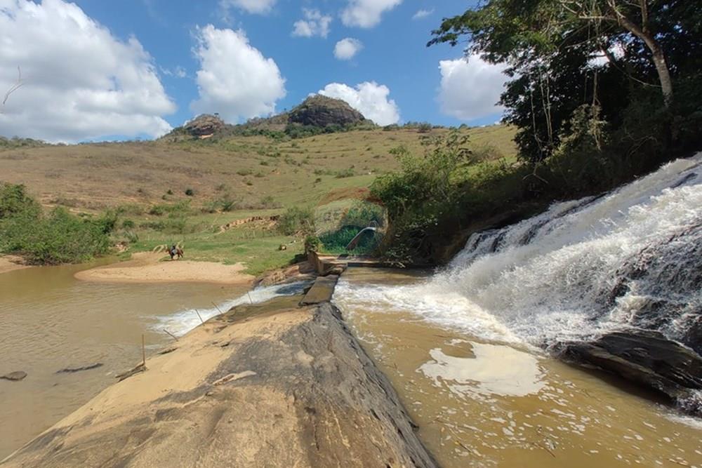 Chácara / Sítio / Fazenda - Venda - Cantagalo , Rio de Janeiro - d89d0eec-5118-409a-8600-8f966d1e8d98.JPG - 860291041-3