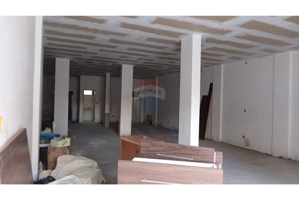 Ponto Comercial/ Loja - Alugar - Juiz de Fora , Minas Gerais - Imagem do WhatsApp de 2025-05-19 à(s) 15.16.06_f9bfb90b.jpg - 860241114-43