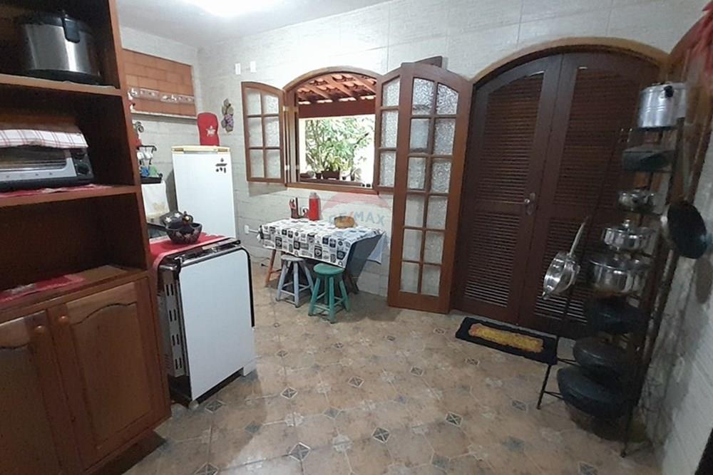 Chácara / Sítio / Fazenda - Venda - Juiz de Fora , Minas Gerais - 24.jpg - Cozinha - 860231042-10