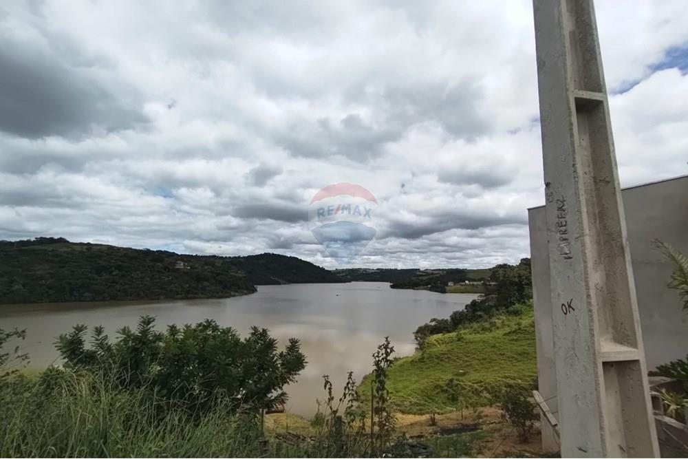 Casa - Venda - Bom Sucesso , Minas Gerais - FAZENDA PEDRA NEGRA 16.jpg - Garagem - 860471037-4