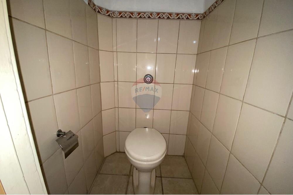 Cj. Comercial/ Sala - Alugar - Juiz de Fora , Minas Gerais - WhatsApp Image 2025-07-25 at 14.28.16 (8).jpeg - Banheiro - 860431056-47