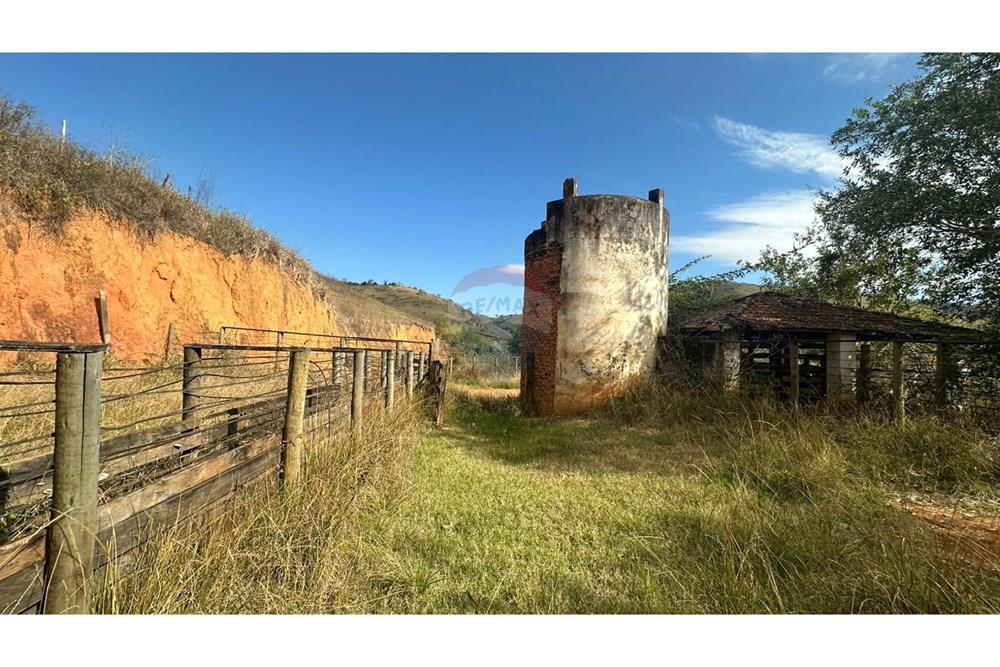 Chácara / Sítio / Fazenda - Venda - Cantagalo , Rio de Janeiro - 6a81e5c2-cfef-4f01-bd84-b55bfc0c7a13.JPG - 860291041-3