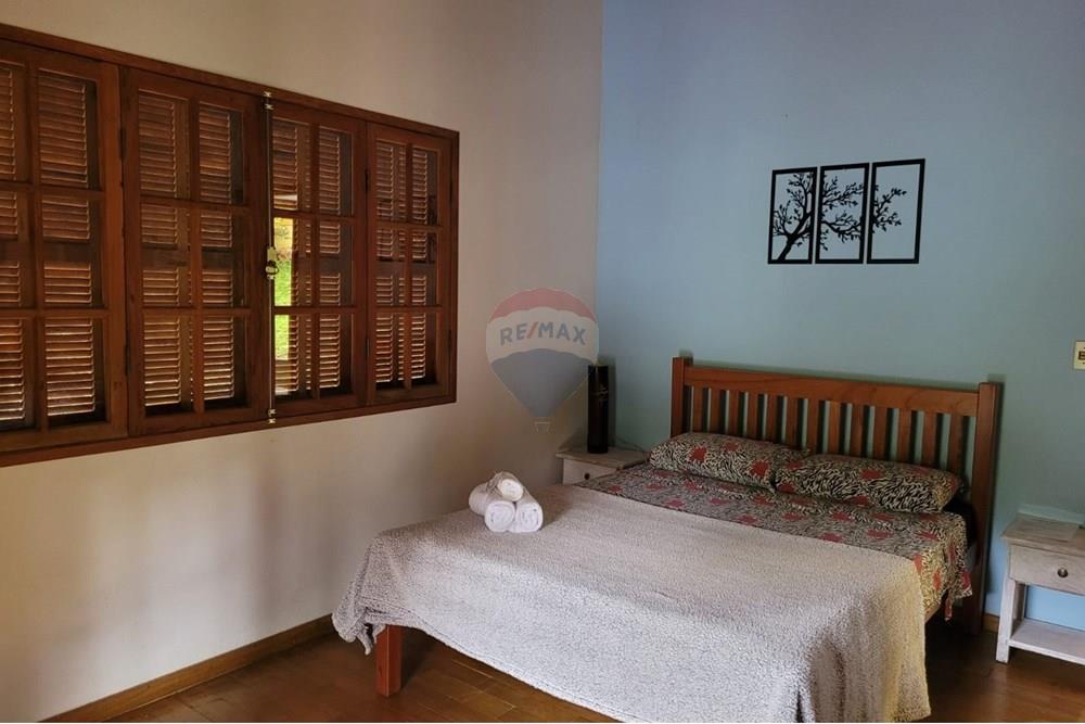 Hotel/ Pousada - Venda - Lima Duarte , Minas Gerais - WhatsApp Image 2025-05-08 at 11.08.35 (1).jpeg - Quarto de família - 860231001-216