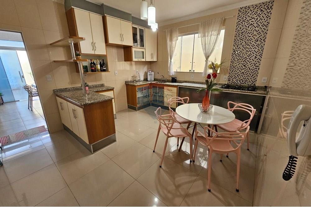 Casa - Venda - Lavras , Minas Gerais - IMG-20250914-WA0113.jpg - Sala de estar - 860471016-26