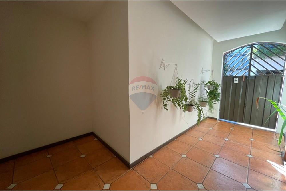 Casa - Venda - Conselheiro Lafaiete , Minas Gerais - WhatsApp Image 2025-05-22 at 13.48.00 (1).jpeg - 860421029-7