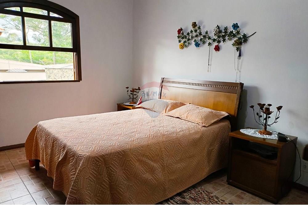 Casa - Venda - Juiz de Fora , Minas Gerais - WhatsApp Image 2025-09-22 at 19.30.46 (2).jpeg - 860321011-156