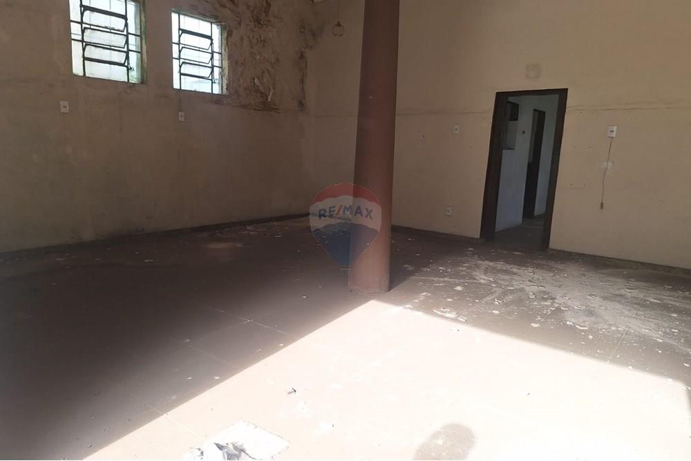 Ponto Comercial/ Loja - Venda - Conselheiro Lafaiete , Minas Gerais - Imagem do WhatsApp de 2025-10-08 à(s) 11.40.03_c44fca6b.jpg - 860421004-1252