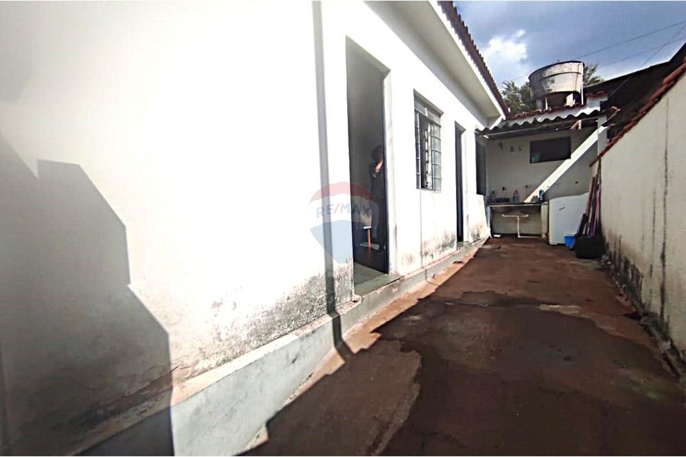 Kitnet - Venda - Lavras , Minas Gerais - Kitnet Vila São Francisco 10.jpg - Quintal - 860471016-20