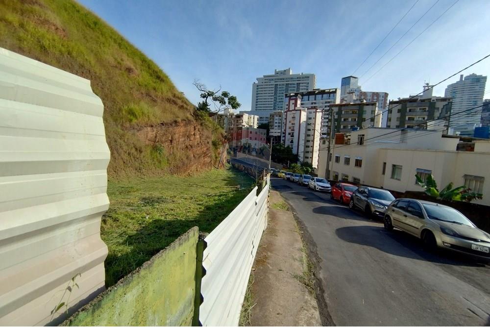 Kommerciel - Jord - Juiz de Fora , Minas Gerais - BR - 503274047_10036199793083441_7948190141952548919_n.jpg - 860301018-215