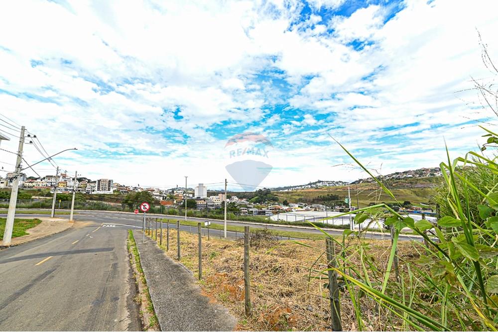 Terreno - Venda - Juiz de Fora , Minas Gerais - michaelseed photo_202401-54.jpg - Quarto de família - 860211132-1