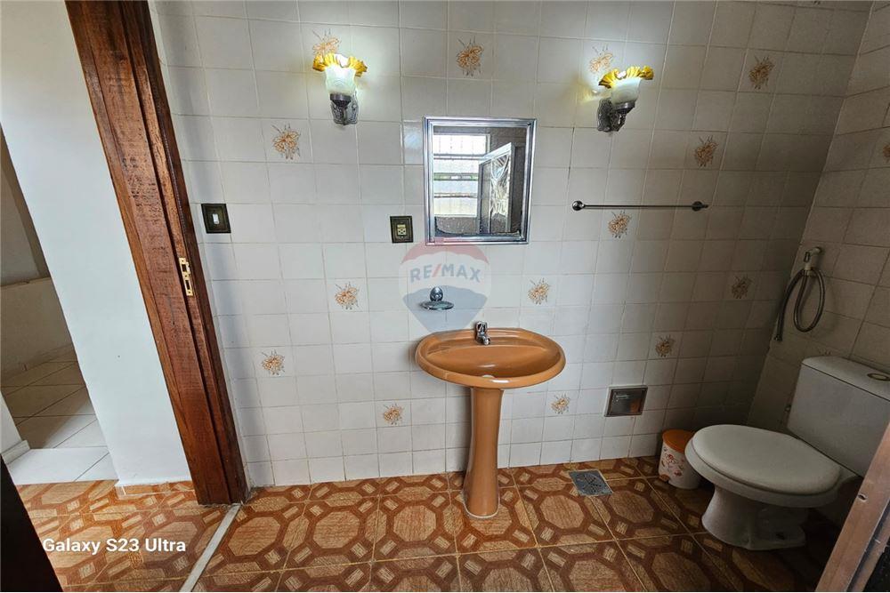 Casa - Venda - Juiz de Fora , Minas Gerais - Banheiro social - 2º pavimento - Banheiro - 860231013-51