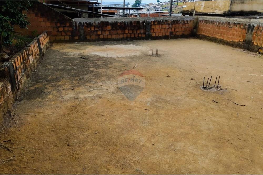 Terreno - Venda - Muriaé , Minas Gerais - WhatsApp Image 2021-08-10 at 23.12.24 (1).jpeg - Jardim Interno - 860371007-75