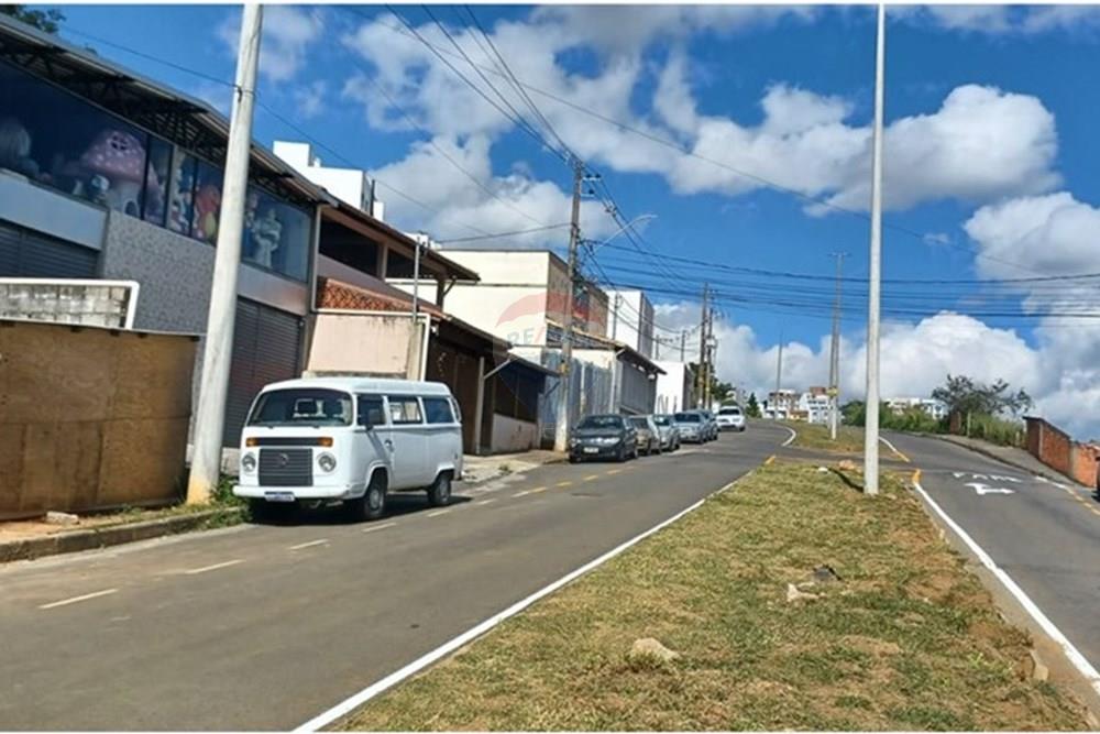 Terreno - Venda - Juiz de Fora , Minas Gerais - VISTA.jpeg - 860231017-154