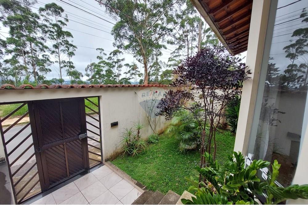Casa - Venda - Juiz de Fora , Minas Gerais - WhatsApp Image 2025-01-15 at 15.47.57 (4).jpeg - Jardim Interno - 860241100-37